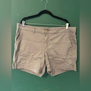 Old Navy Everyday Shorts Size 16